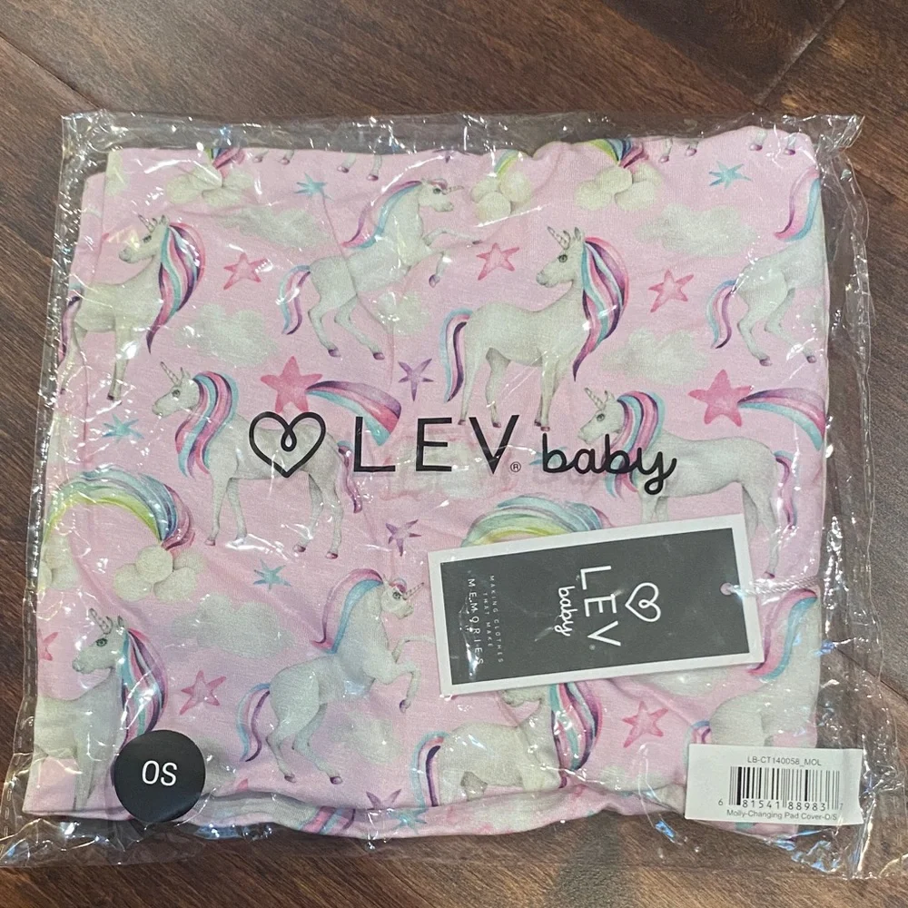 Lev Baby Bamboo Molly Unicorn Changing Pad Cover NWT - Picture 1 of 5